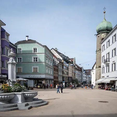 아파트 Retro-style In Der Bregenzer Fussgaengerzone 브레겐츠